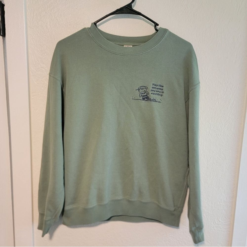 Uniqlo Peanuts Charlie Browns Baseball Team Crewneck Graphic Pullover Sweatshirt